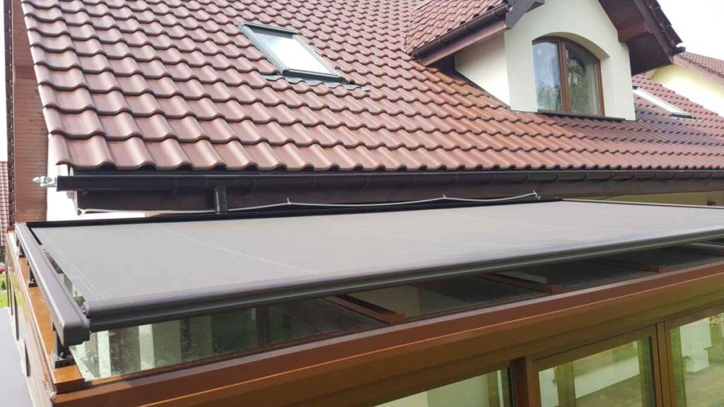 markiza do okien dachowych