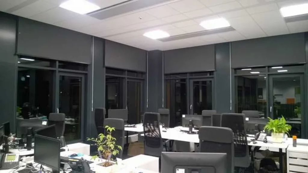 rolety z folii refleksyjnej