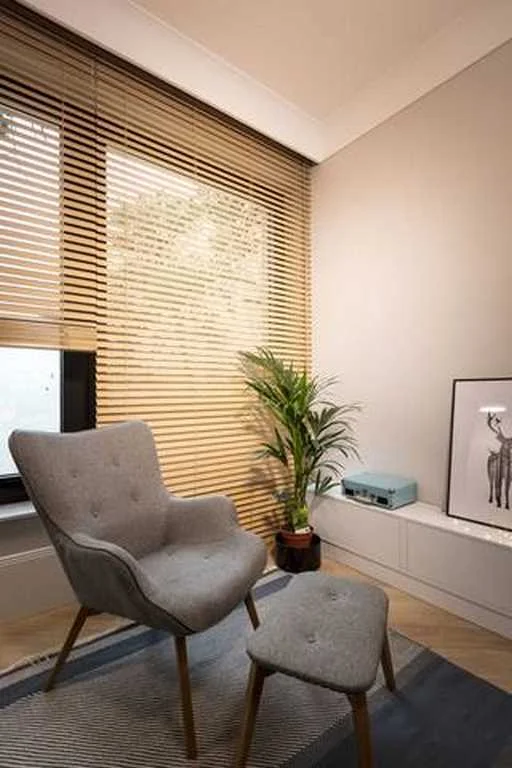 żaluzje drewniane szerokie