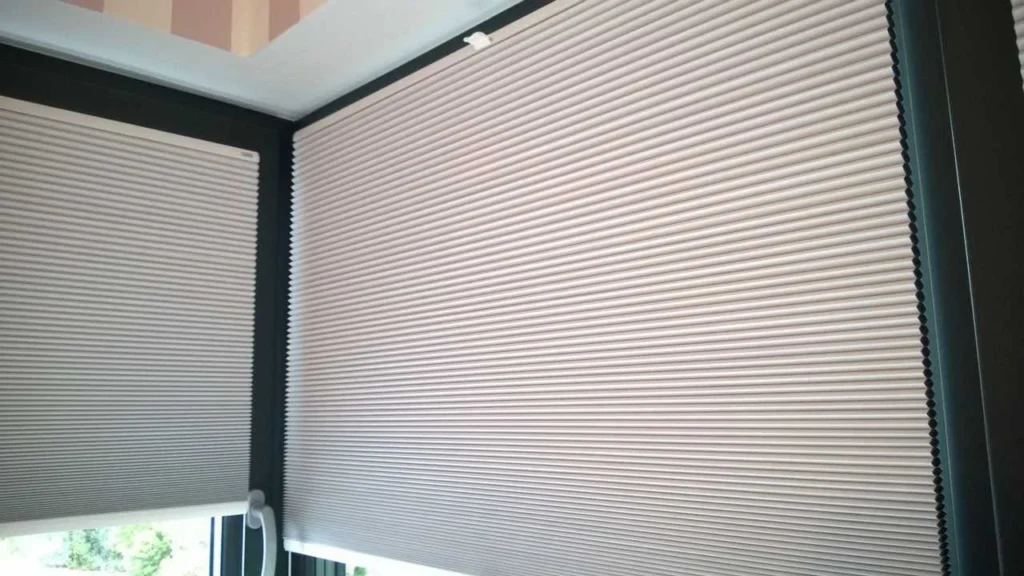 żaluzje harmonijkowe